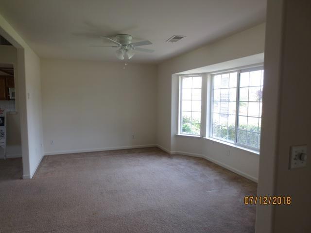 36498 Kenneth Avenue Madera, CA 93636 - Photo 2 of 18 Gallery Image 2
