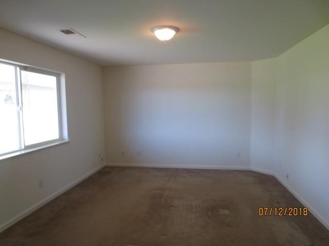 36498 Kenneth Avenue Madera, CA 93636 - Photo 11 of 18 Gallery Image 11