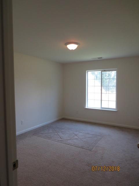 36498 Kenneth Avenue Madera, CA 93636 - Photo 14 of 18 Gallery Image 14