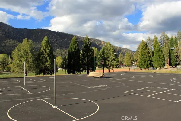 $535,000 | 2041 Symonds Drive, Pine Mountain Club, CA 93222