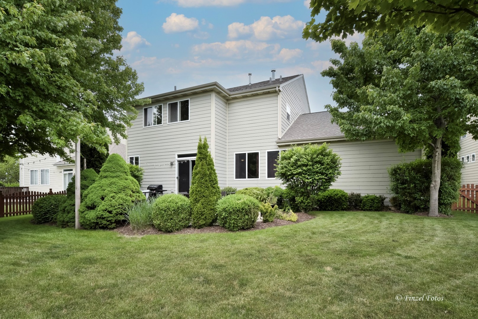 247 Pawtucket Avenue Elgin, IL 60124 - Photo 29 of 39
