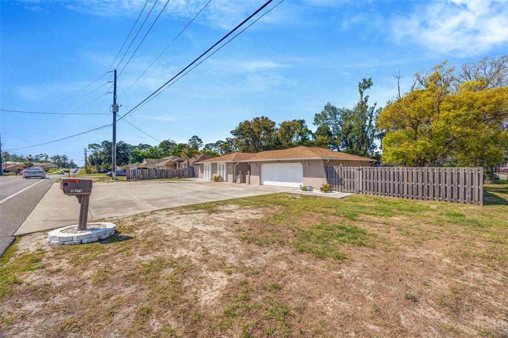 10199 Elgin Boulevard Spring Hill, FL 34608 - Photo 56 of 66 a view of a garden