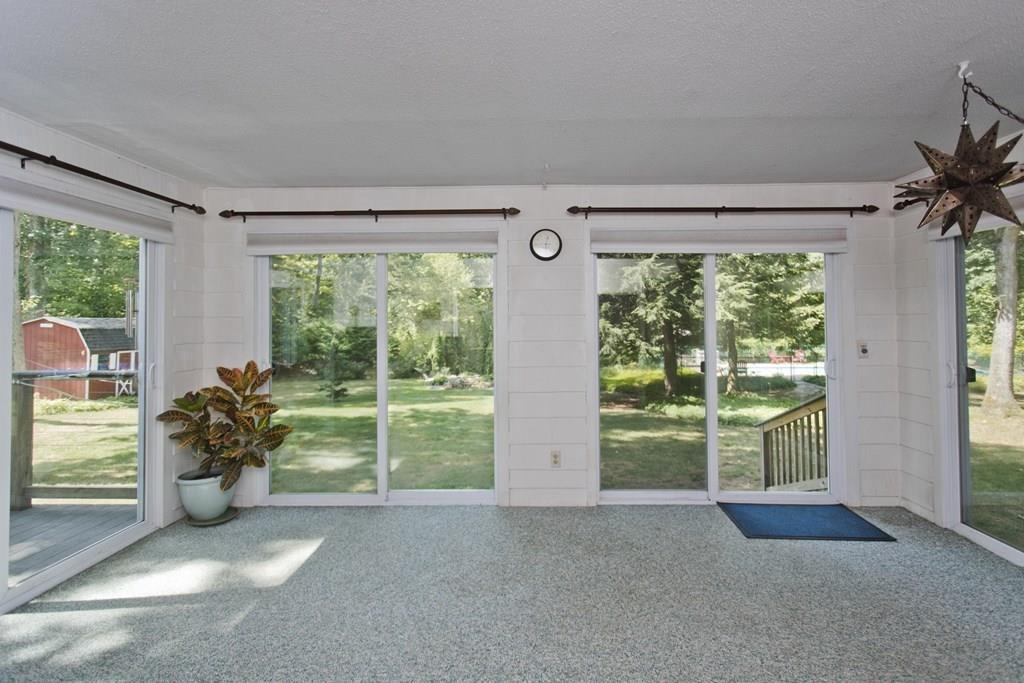 12 Ruth Drive Wilbraham, MA 01095 - Photo 9 of 42 Gallery Image 9