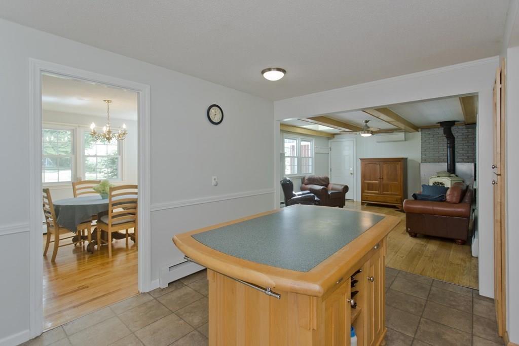 12 Ruth Drive Wilbraham, MA 01095 - Photo 10 of 42 Gallery Image 10