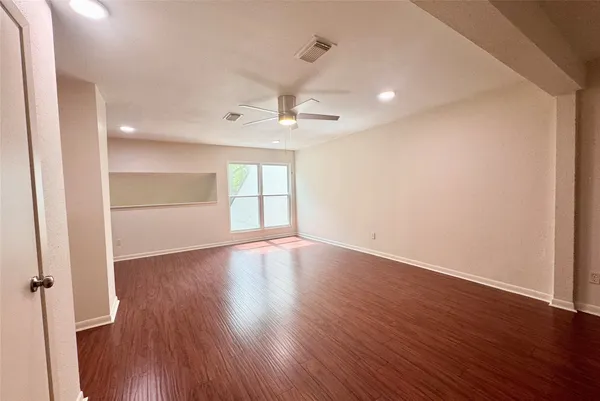 $1,890 | 20313 Sunny Shores Drive, Unit B, Humble, TX 77346