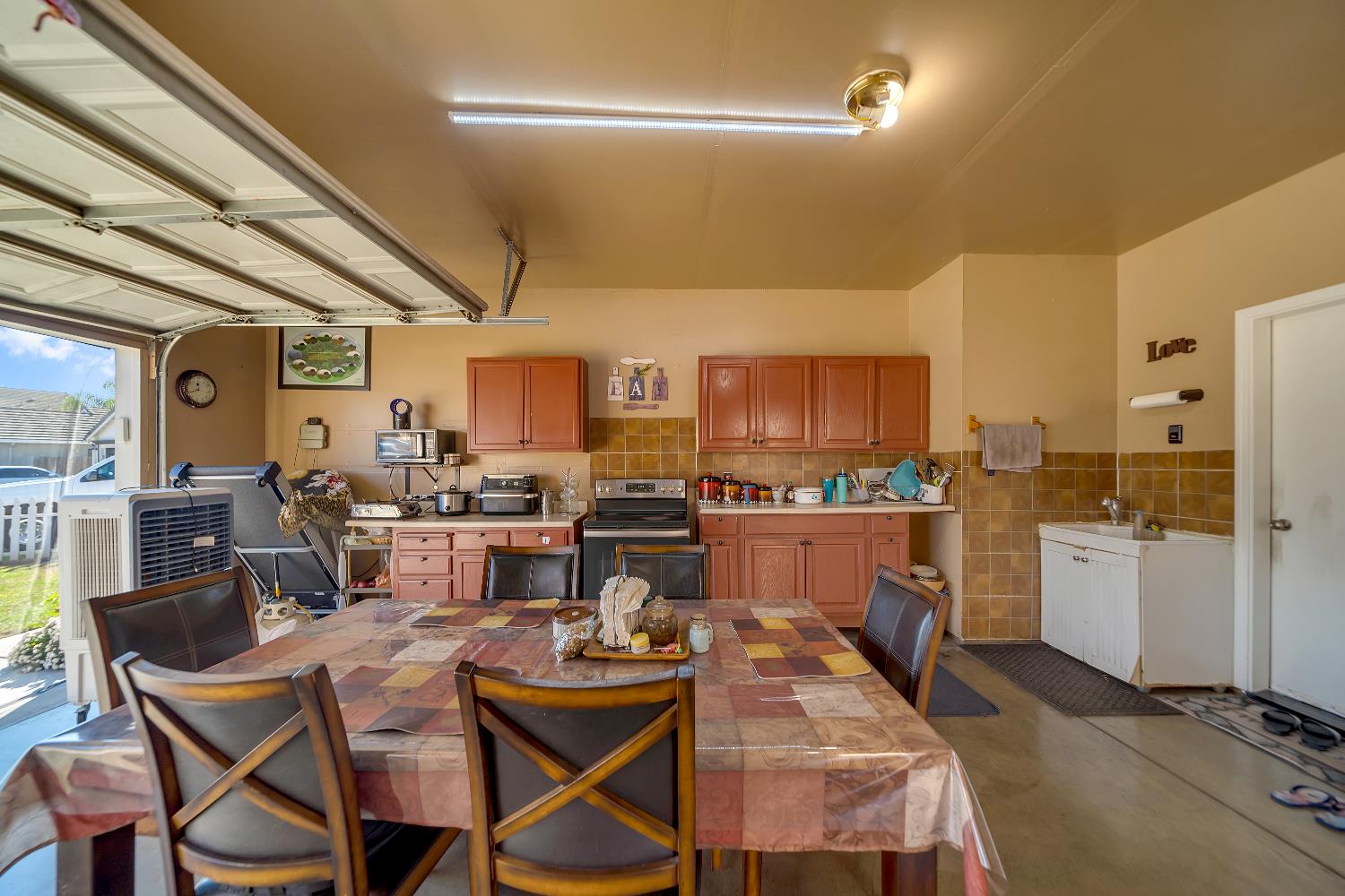 1114 Kay Circle Turlock, CA 95382 - Photo 40 of 40 a view of a dining room with furniture