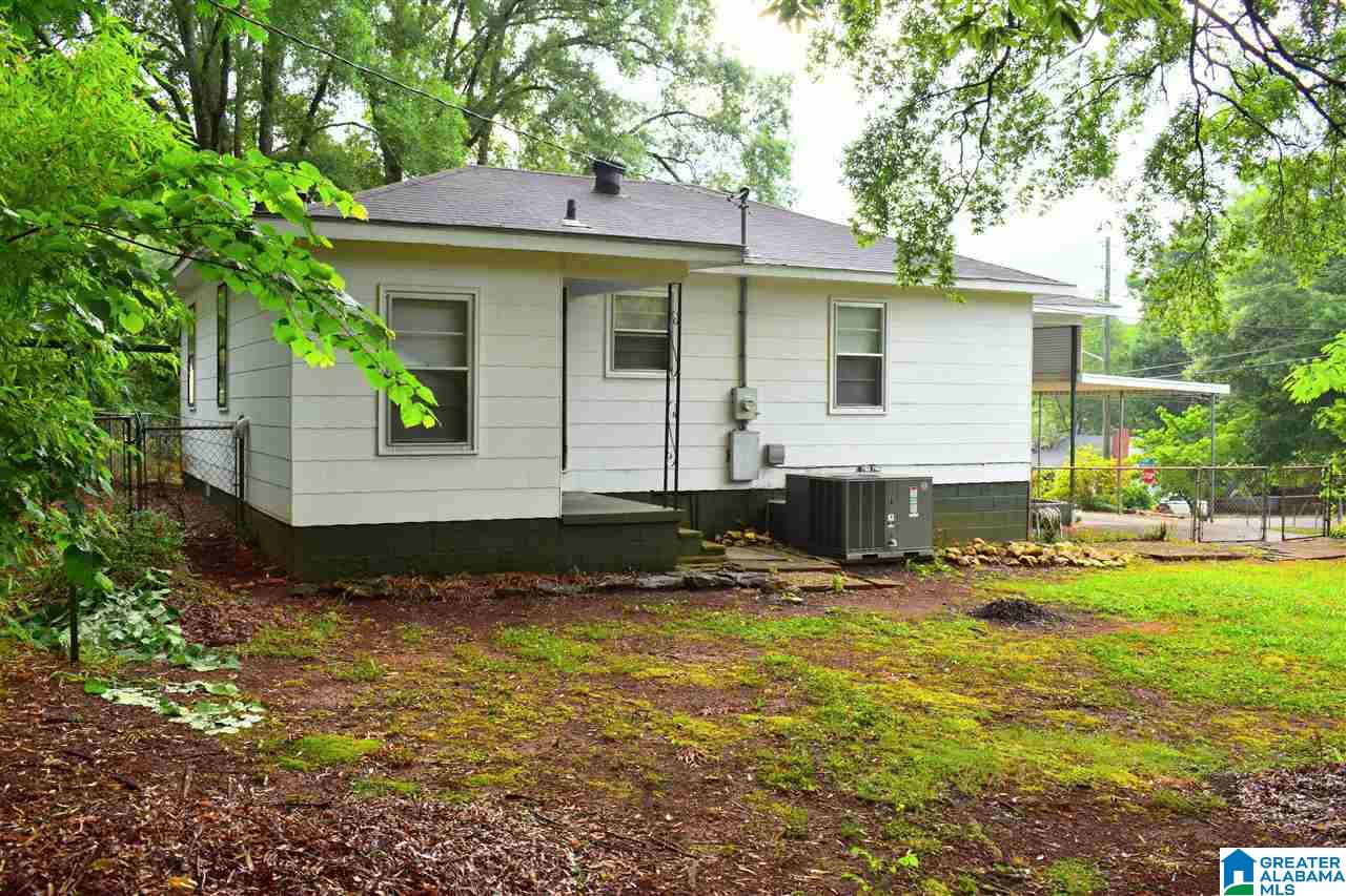 900 Cherry Street Talladega, AL 35160 - Photo 5 of 24