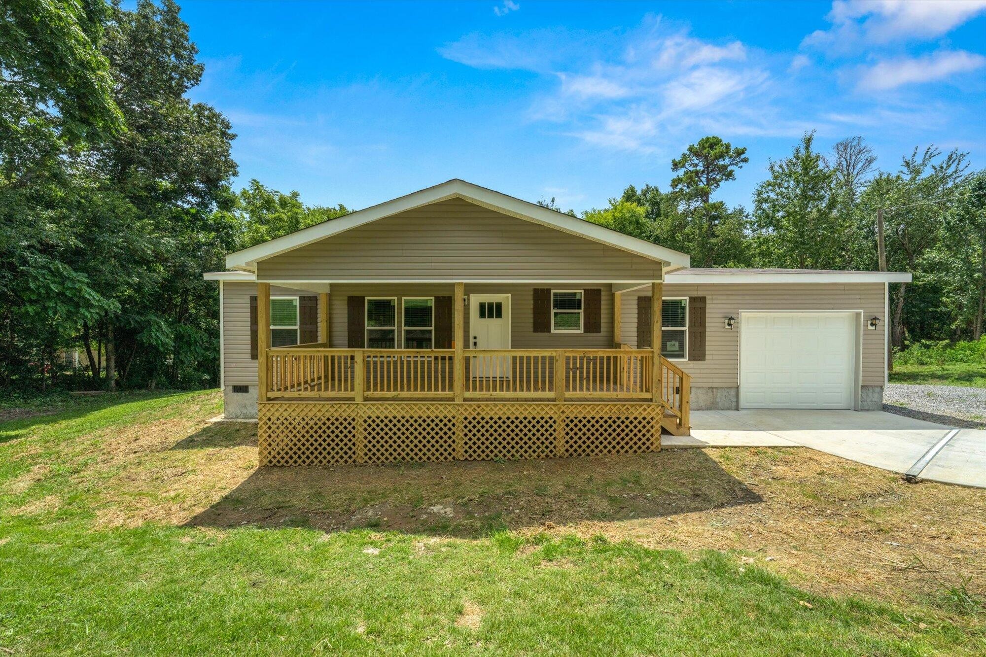 612 Caldwell Road Loudon, TN 37774 - Photo 1 of 16 Gallery Image 1