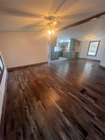 $1,750 | 106 Bridle Path, Unit B, Kyle, TX 78640