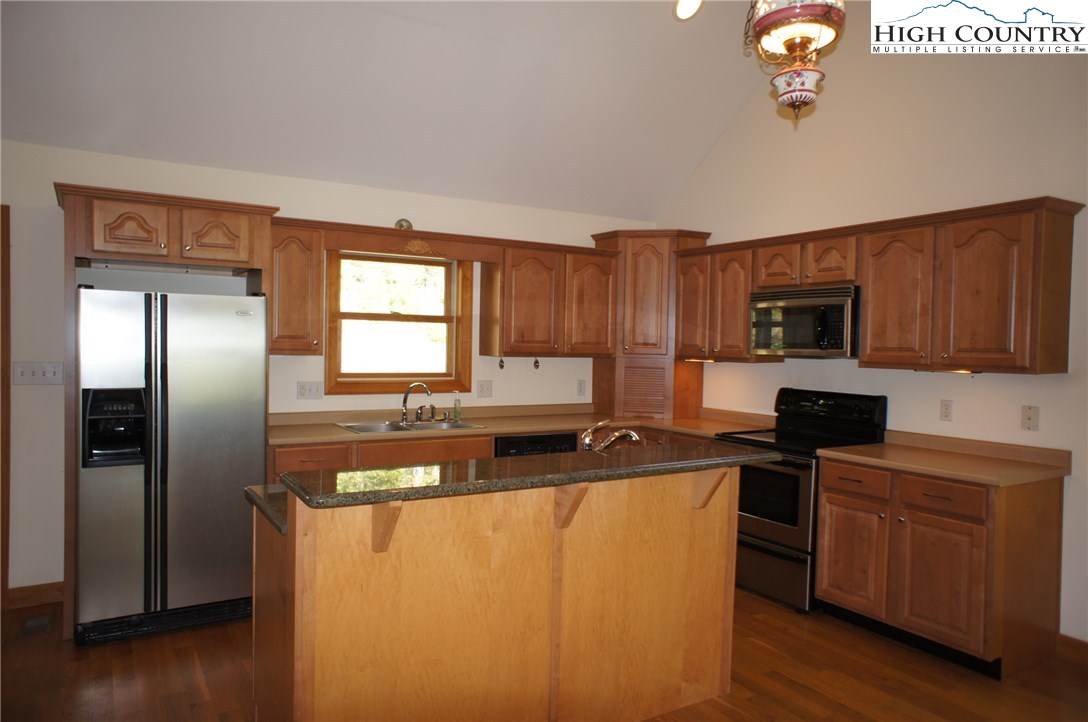 1399 Niley Cook Road Blowing Rock, NC 28605 - Photo 17 of 42 Gallery Image 17