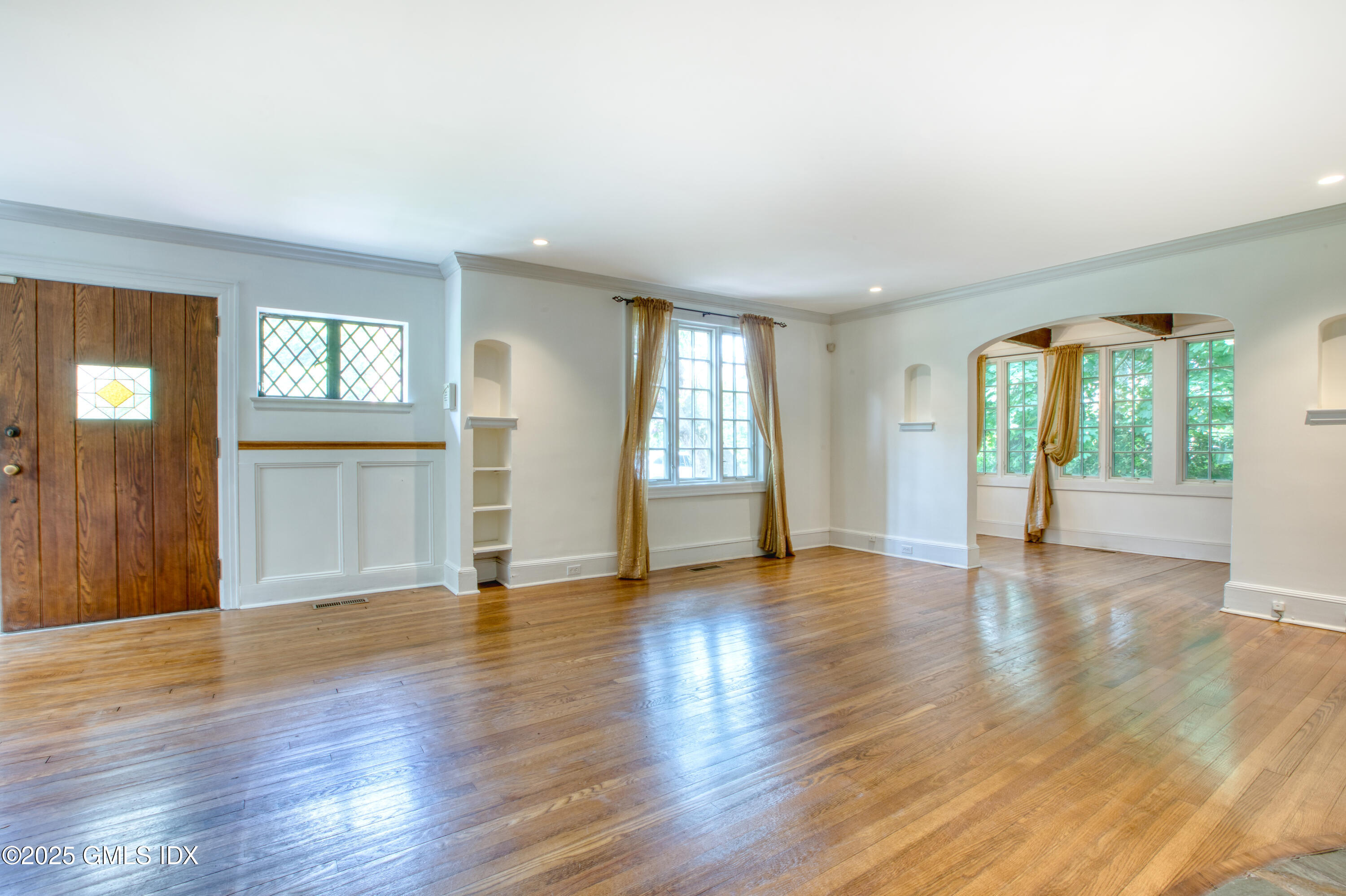 28 Terrace Avenue Riverside, CT 06878 - Photo 13 of 38 864A8063-21