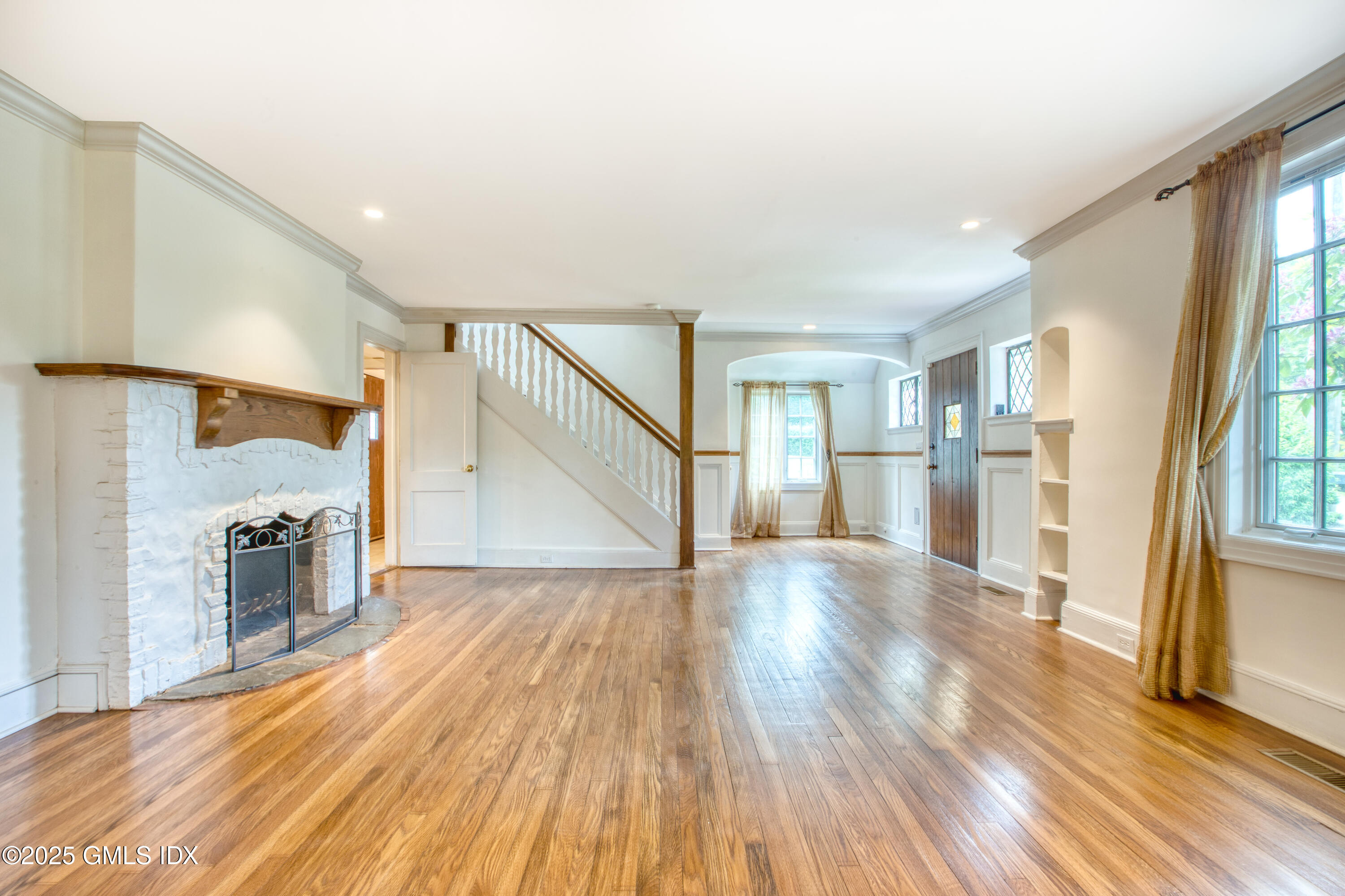 28 Terrace Avenue Riverside, CT 06878 - Photo 16 of 38 864A8079-25