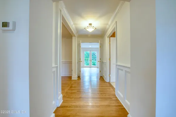 $15,000 | 28 Terrace Avenue, Riverside, CT 06878