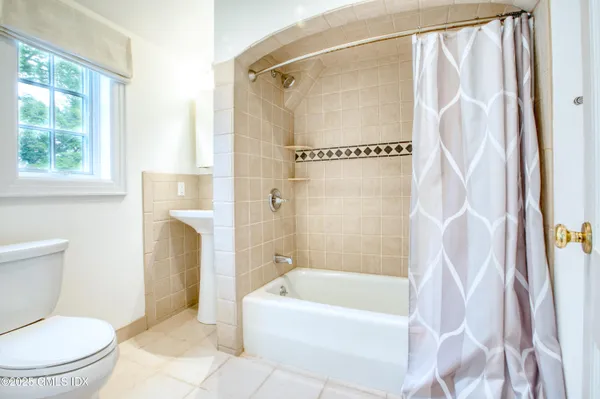 $15,000 | 28 Terrace Avenue, Riverside, CT 06878