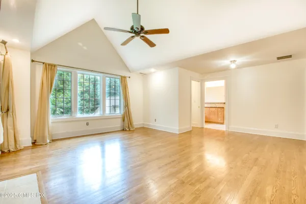 $15,000 | 28 Terrace Avenue, Riverside, CT 06878