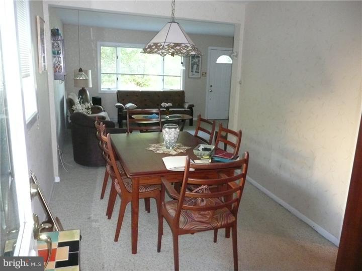 116 Pelham Road South Voorhees, NJ 08043 - Photo 5 of 24 Dining Room