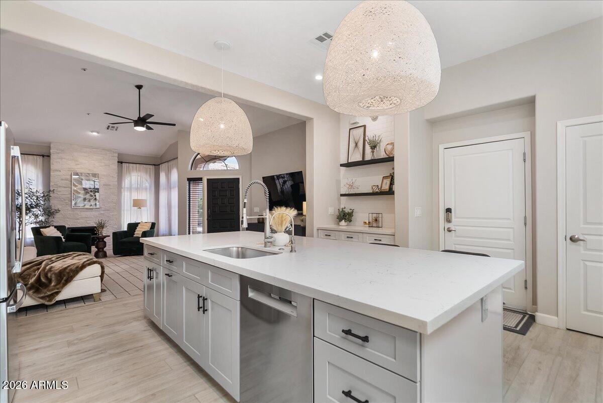 7955 East Chaparral Road, Unit 125 Scottsdale, AZ 85250 - Photo 17 of 56 Kitchen