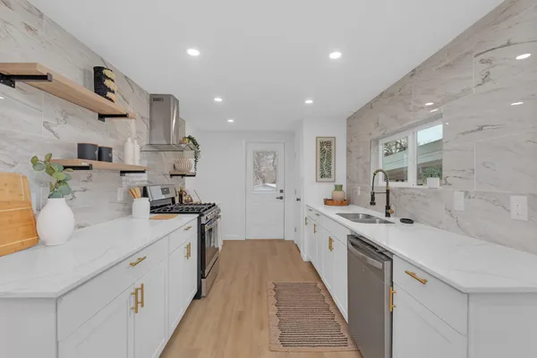 $285,000 | 1709 Cecelia Street, Taylor, TX 76574