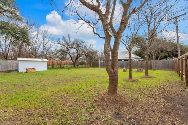 $285,000 | 1709 Cecelia Street, Taylor, TX 76574