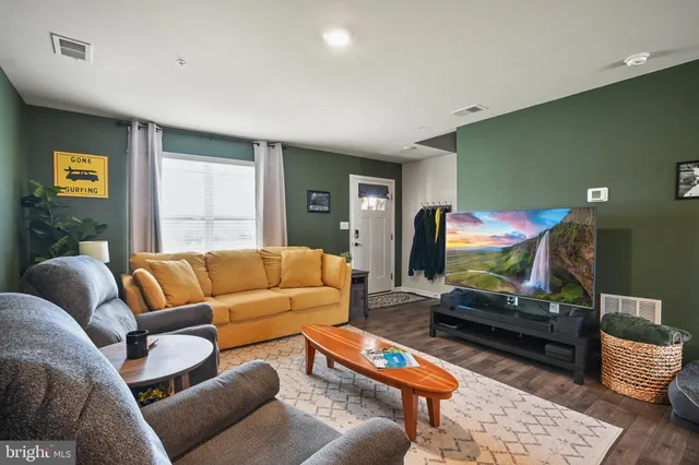 $310,000 | 30050 Donnybrook Lane, Princess Anne, MD 21853