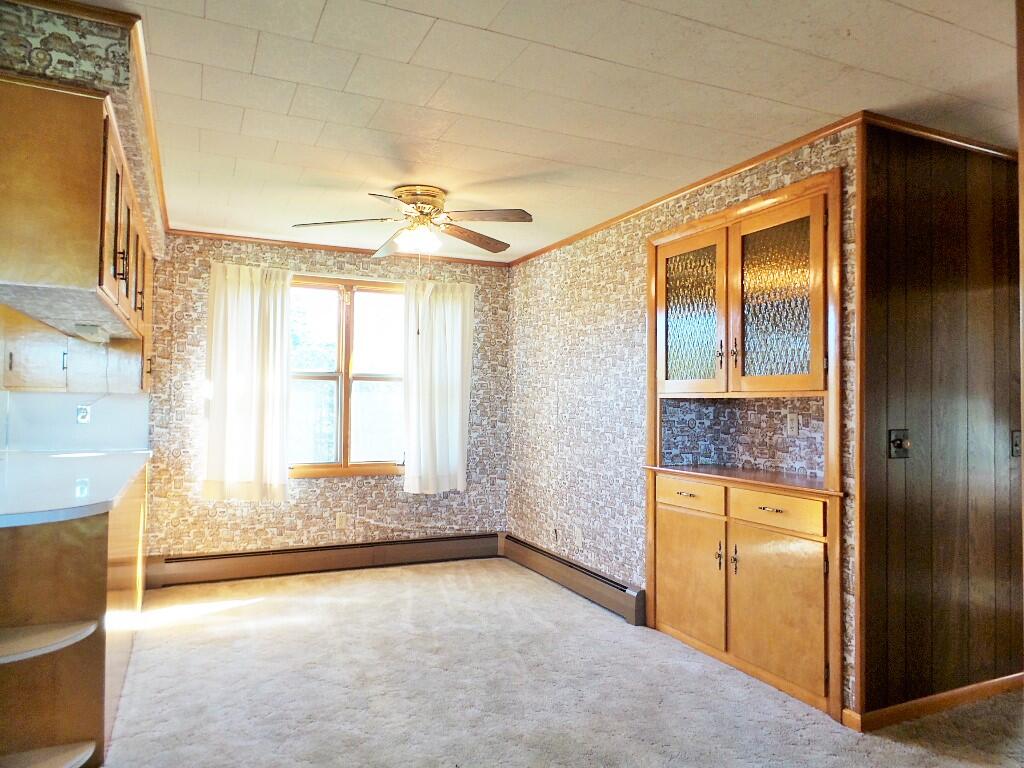 639 Bangor Road Benton, ME 04901 - Photo 10 of 30 Dining w built in