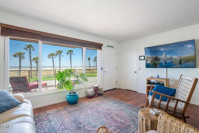 $599,000 | 705 Ocean View Drive, Port Hueneme, CA 93041