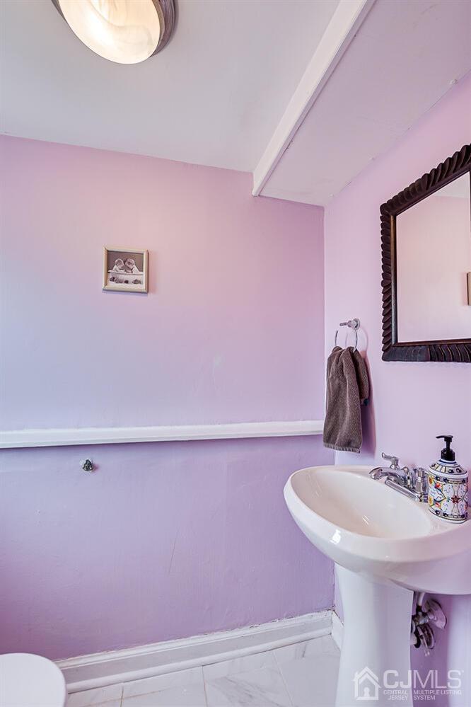 46 Hamlin Road Edison, NJ 08817 - Photo 37 of 43 Gallery Image 37