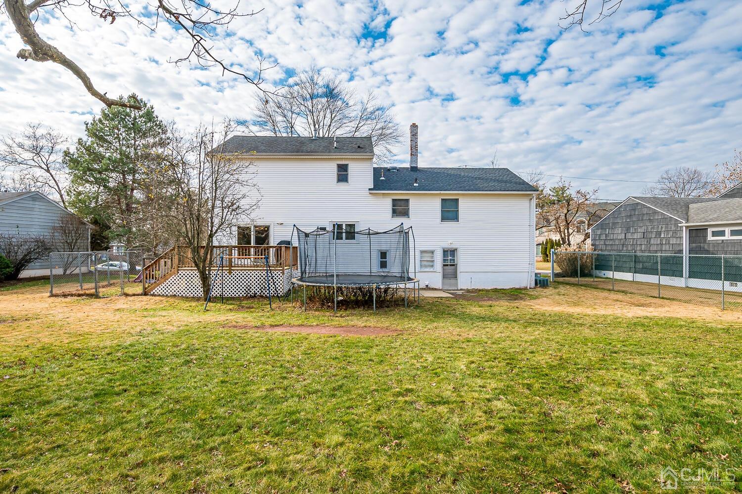 46 Hamlin Road Edison, NJ 08817 - Photo 39 of 43 Gallery Image 39