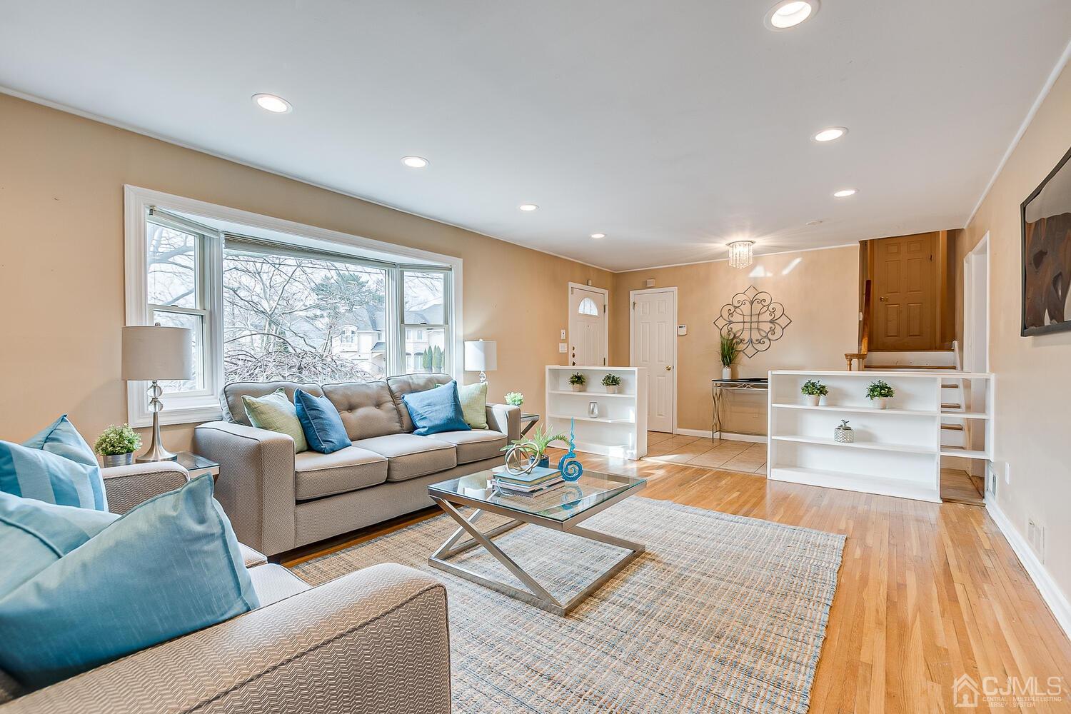 46 Hamlin Road Edison, NJ 08817 - Photo 10 of 43 Gallery Image 10