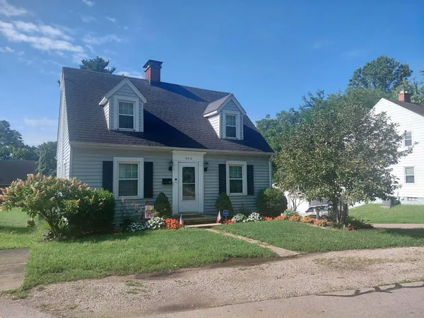 $299,900 | 356 Edgewood Avenue, Lancaster, OH 43130