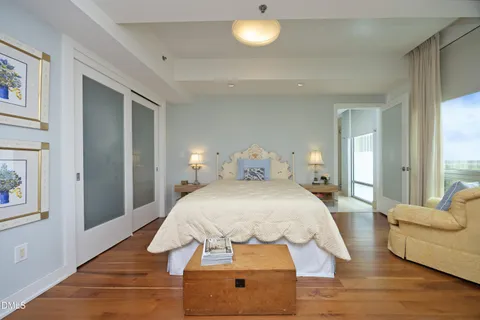 $885,000 | 601 West Rosemary Street, Unit 905, Chapel Hill, NC 27516