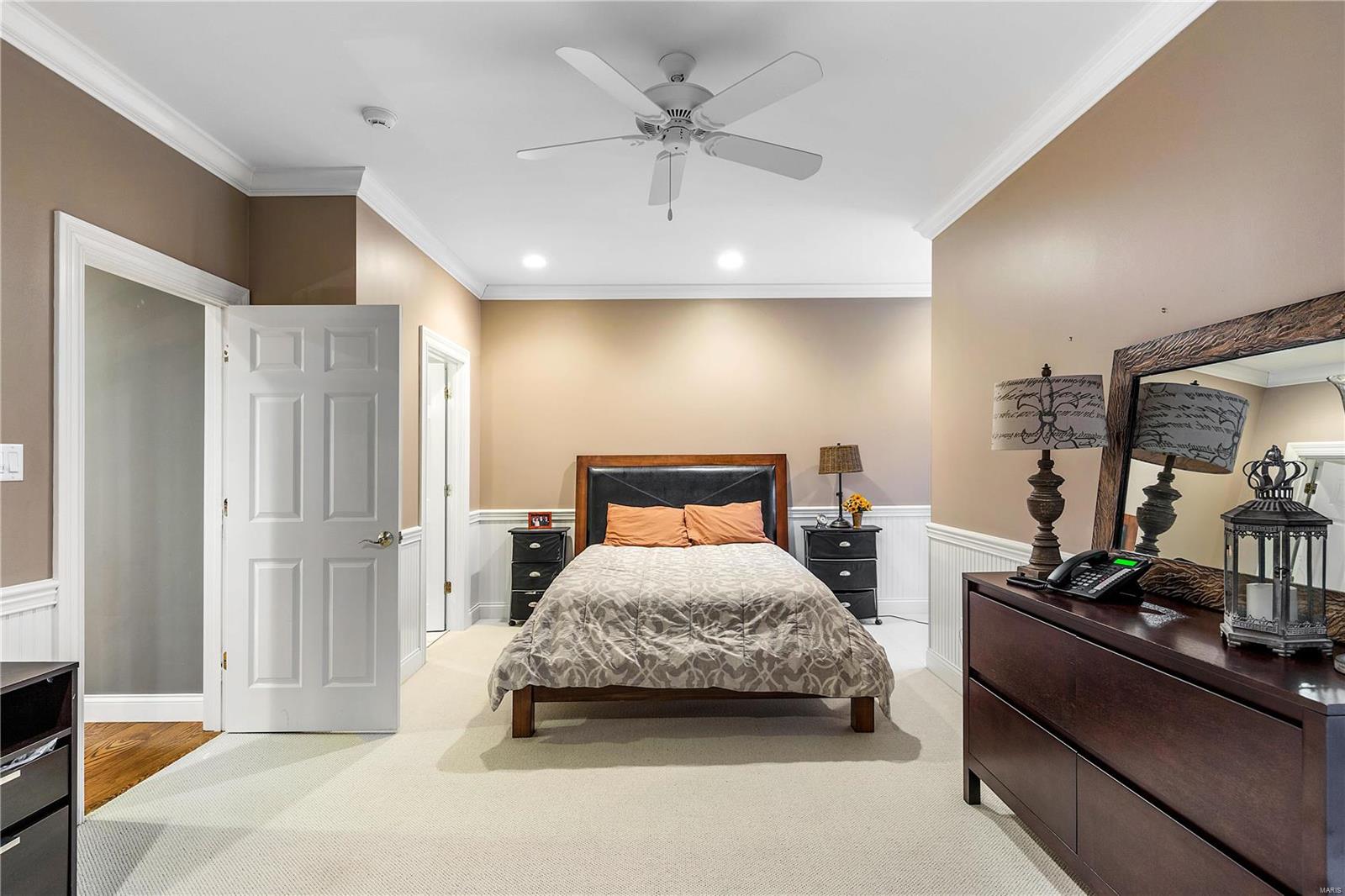 9650 Litzsinger Road St. Louis, MO 63124 - Photo 31 of 37 Gallery Image 31