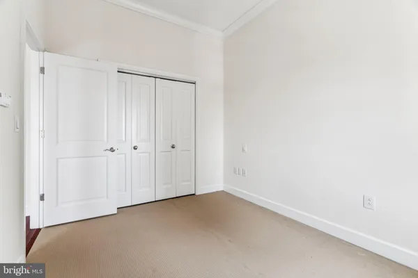 $2,350 | 1701 Locust Street, Unit 2111, Philadelphia, PA 19103