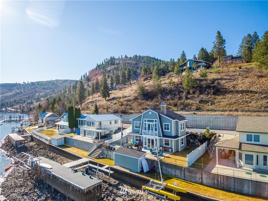 4160 South Lakeshore Road Chelan, WA 98816 - Photo 29 of 30 Gallery Image 29