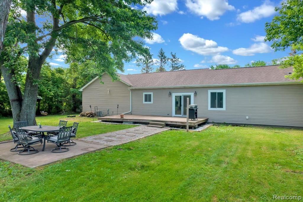 2930 Clarkston Road Lake Orion, MI 48362 - Photo 5 of 26 Gallery Image 5