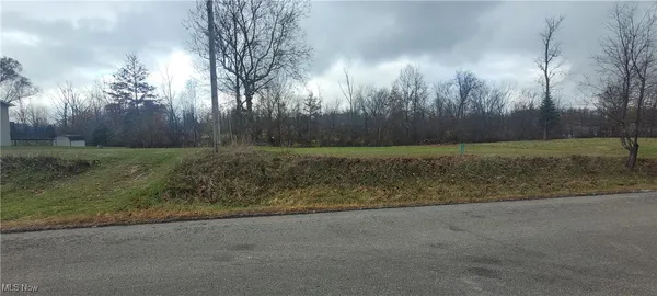 $13,900 | 1129-1130 Cinnamon Drive South, West Salem, OH 44287