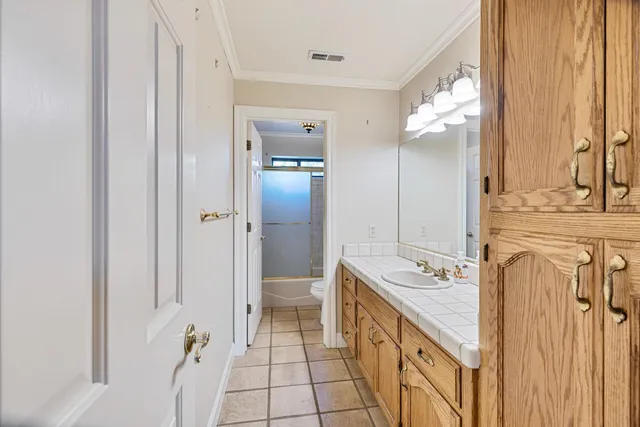 $949,950 | 1714 Willow Point Court, Lodi, CA 95242