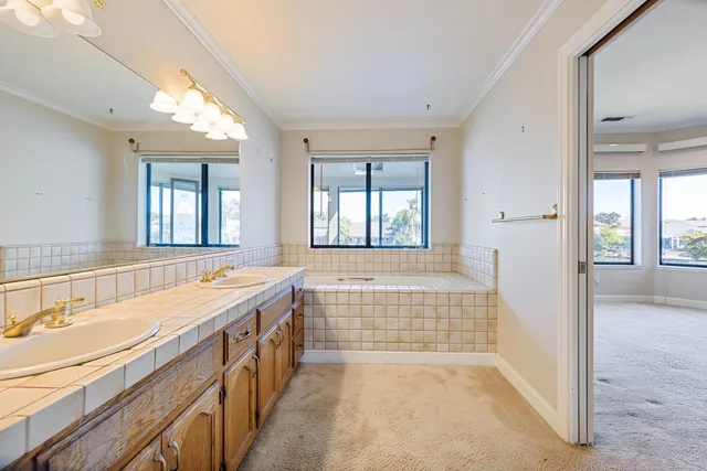 $949,950 | 1714 Willow Point Court, Lodi, CA 95242