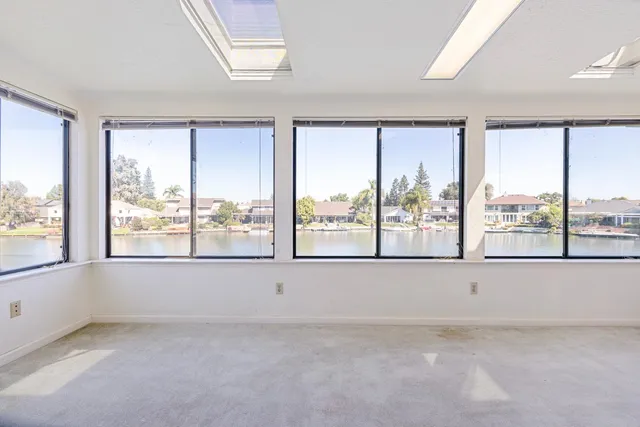 $949,950 | 1714 Willow Point Court, Lodi, CA 95242