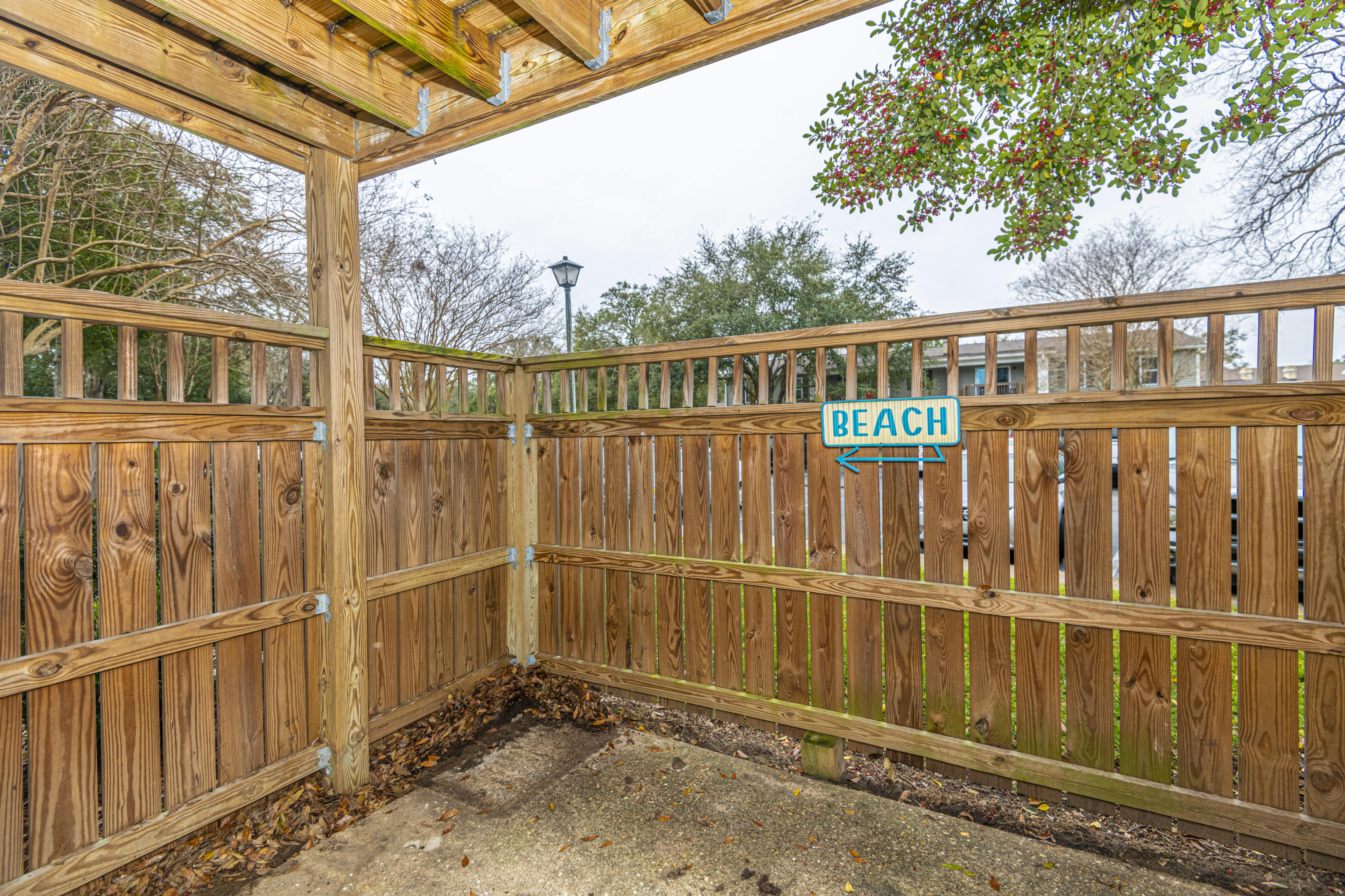 1402 Camp Road, Unit 15B Charleston, SC 29412 - Photo 18 of 23 DSC_0432
