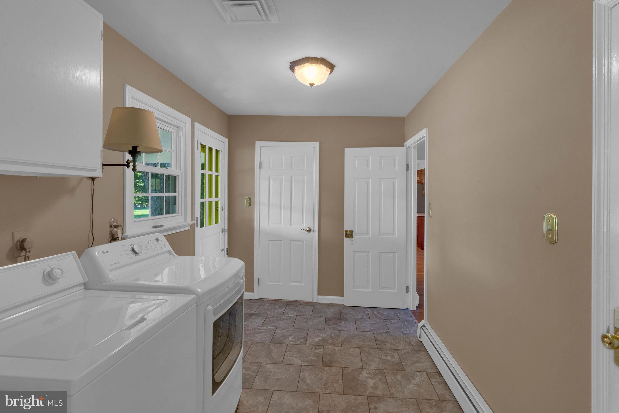 89 Buck Road Warrington, PA 18976 - Photo 37 of 53 Laundry room on main floor