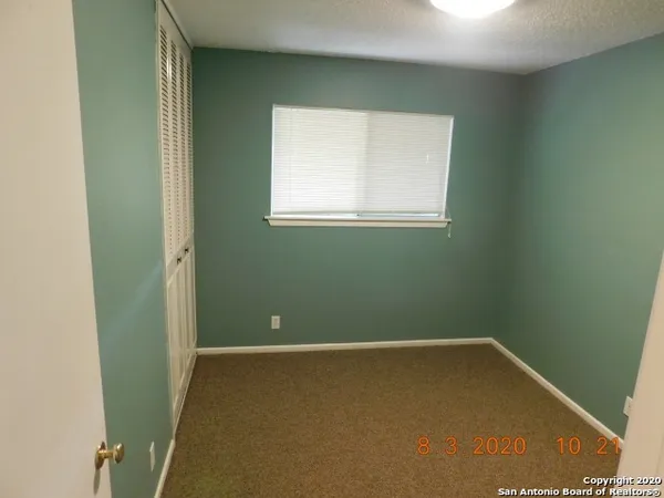 $1,300 | 6818 Horwich, San Antonio, TX 78239