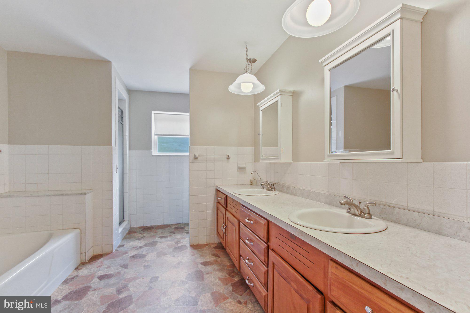 4241 South Salem Church Road Dover, PA 17315 - Photo 13 of 28 Gallery Image 13
