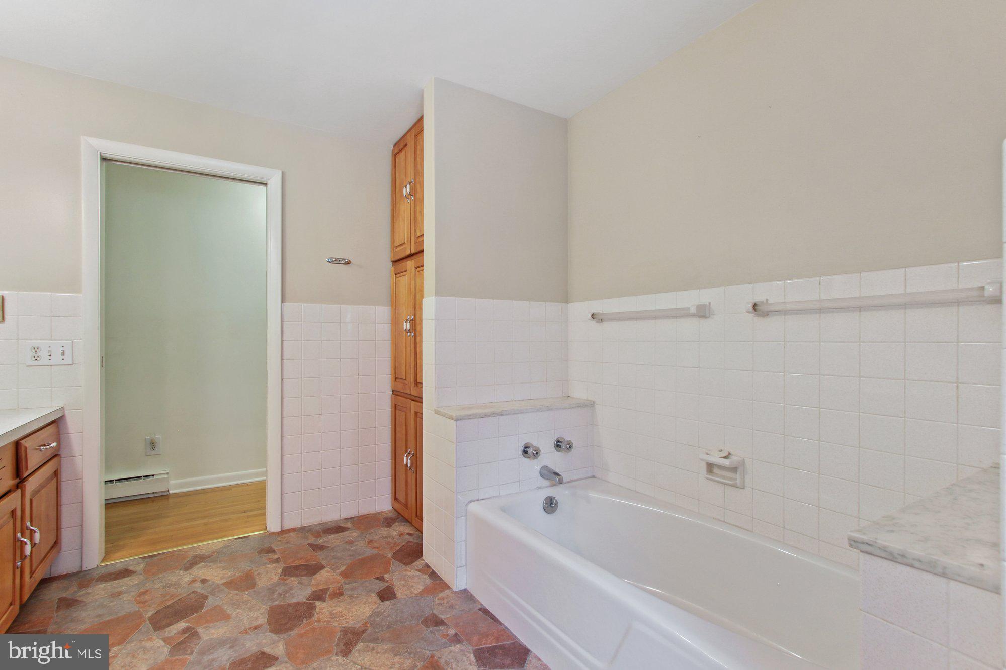 4241 South Salem Church Road Dover, PA 17315 - Photo 14 of 28 Gallery Image 14