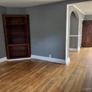 309 North Main Street Manlius, NY 13116 - Photo 8 of 16