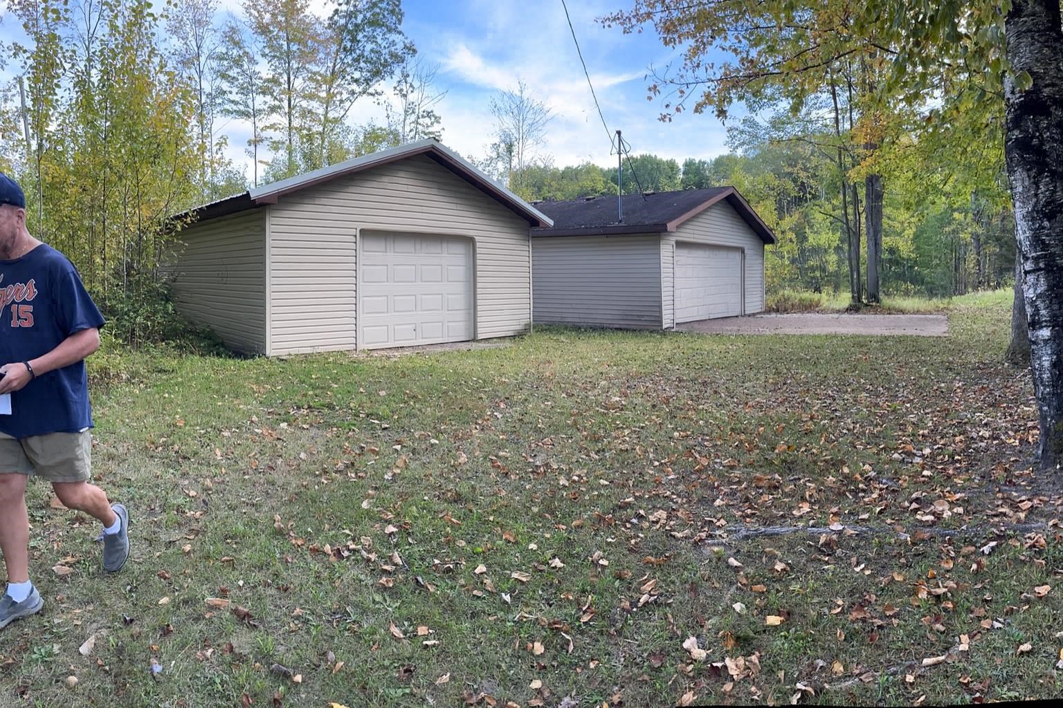 2670 Bass Lake Road Lupton, MI 48635 - Photo 10 of 48