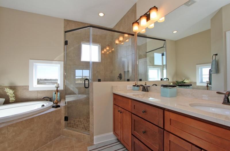 2107 Tides End Road Charleston, SC 29412 - Photo 17 of 30 Master Bath