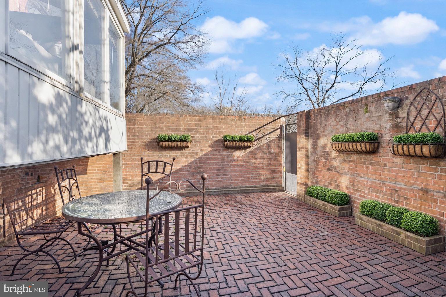 500 G Street Southwest Washington, DC 20024 - Photo 8 of 26 Back Patio