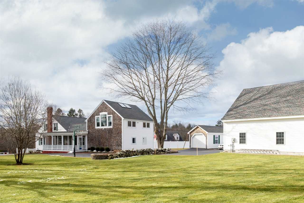 65 South Road North Hampton, NH 03862 - Photo 4 of 39