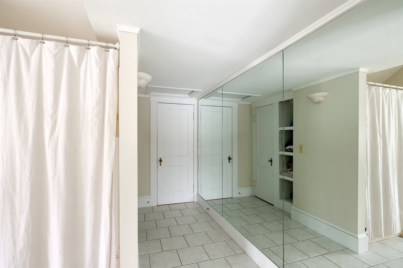 65 South Road North Hampton, NH 03862 - Photo 35 of 39